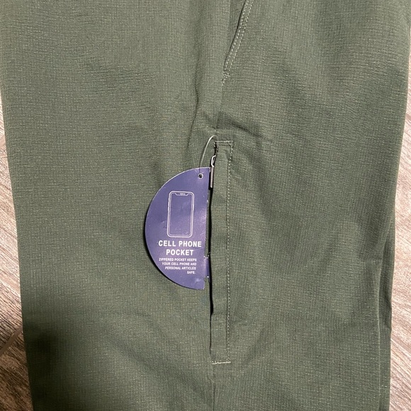 All Day Short 4-Way Stretch - Picture 10 of 12